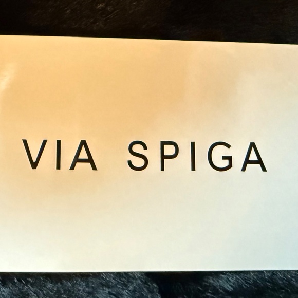 NWT Via Spiga Grooved Faux Fur Chevron Jacket Black Large - Picture 5 of 6